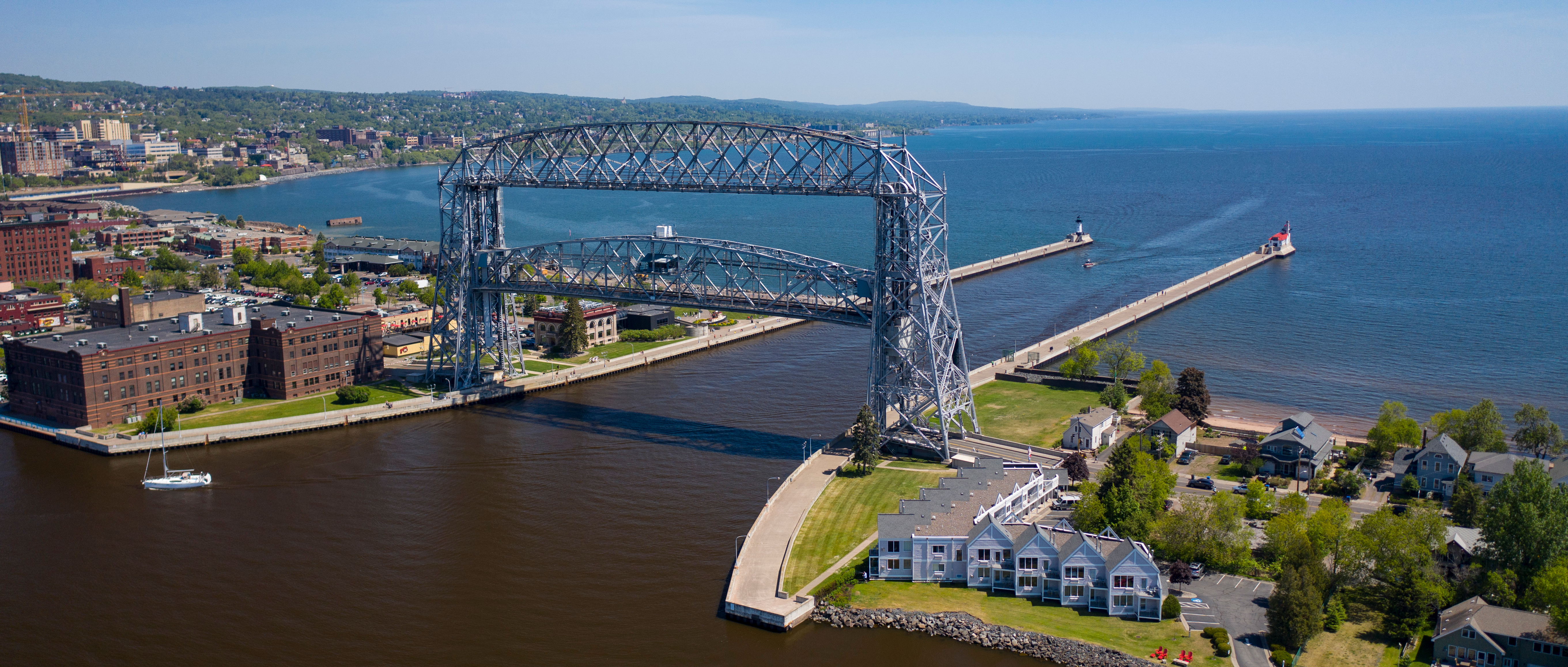 Duluth's Lift Bridge in day time